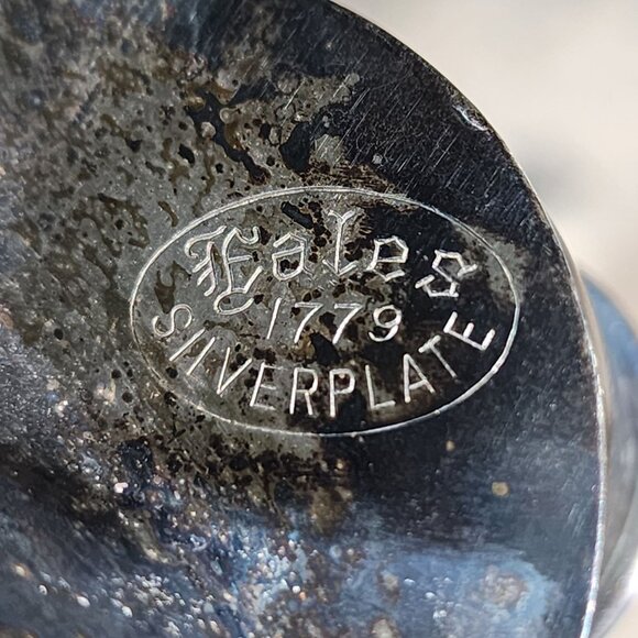 Vintage Silver-Plated Eales Scalloped Shell Footed Bowl Candle Holder Holiday - Picture 2 of 7